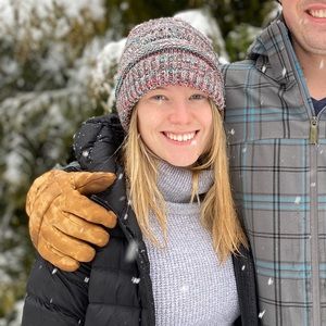 Meet your Posher, Becca